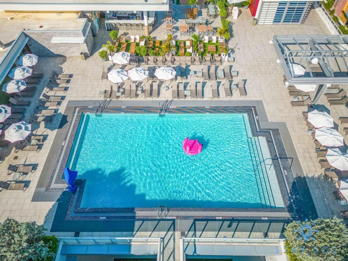 NEW!! Beachfront Condo Resort - ROOFTOP POOL Hollywood Exterior foto
