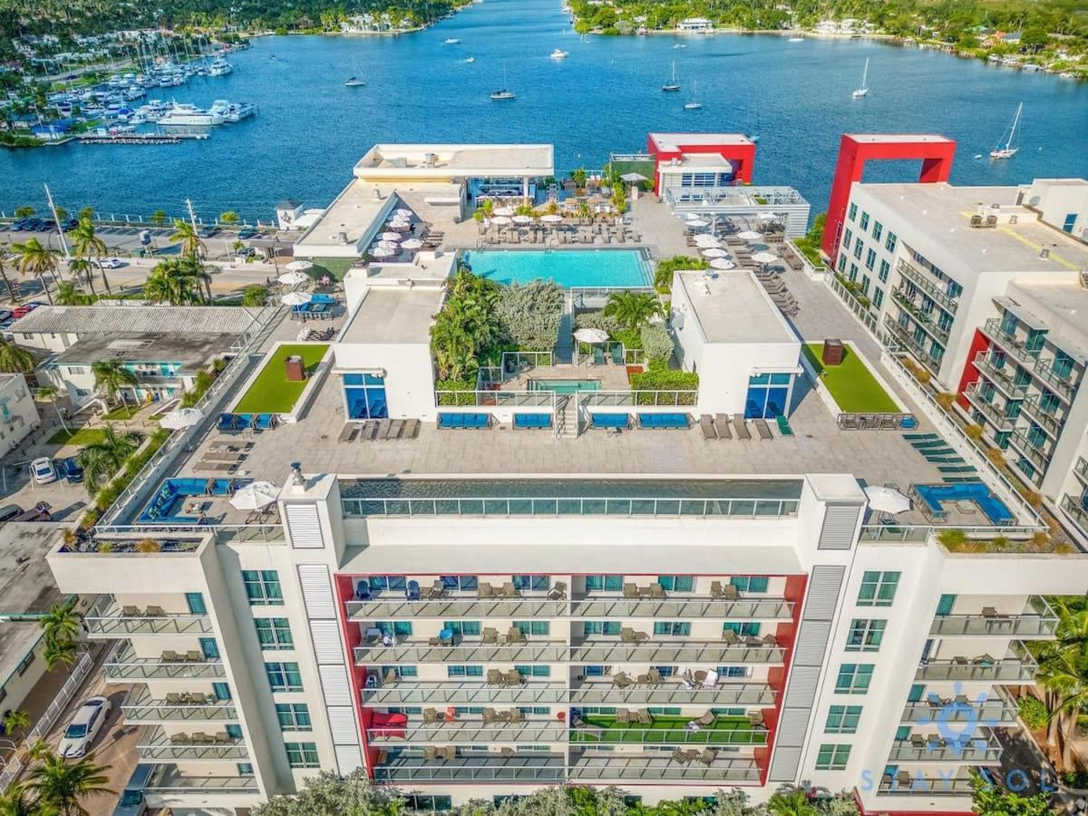NEW!! Beachfront Condo Resort - ROOFTOP POOL Hollywood Exterior foto