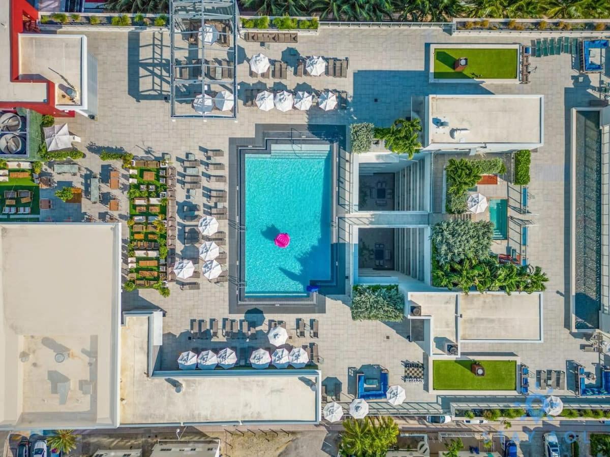 NEW!! Beachfront Condo Resort - ROOFTOP POOL Hollywood Exterior foto