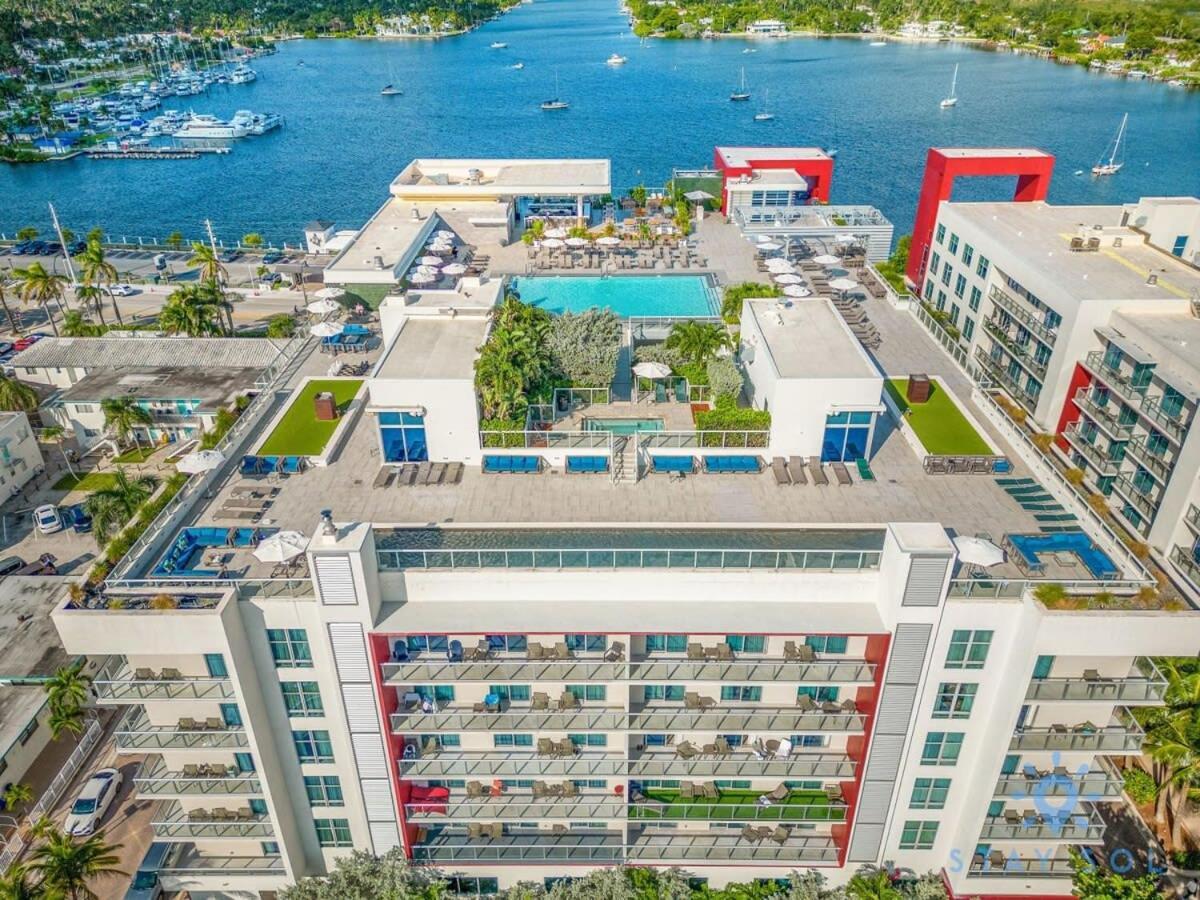 NEW!! Beachfront Condo Resort - ROOFTOP POOL Hollywood Exterior foto